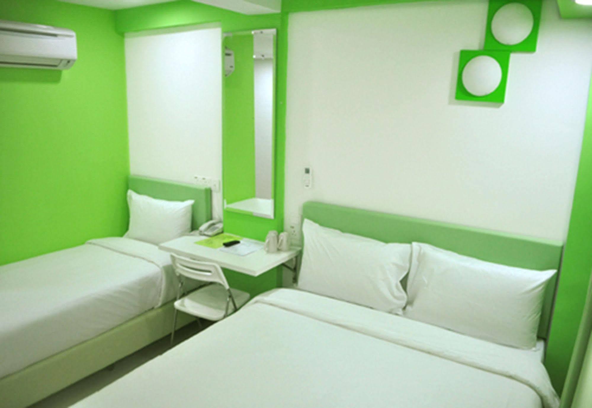 Yy318 Hotel Bukit Bintang Куала-Лумпур Экстерьер фото