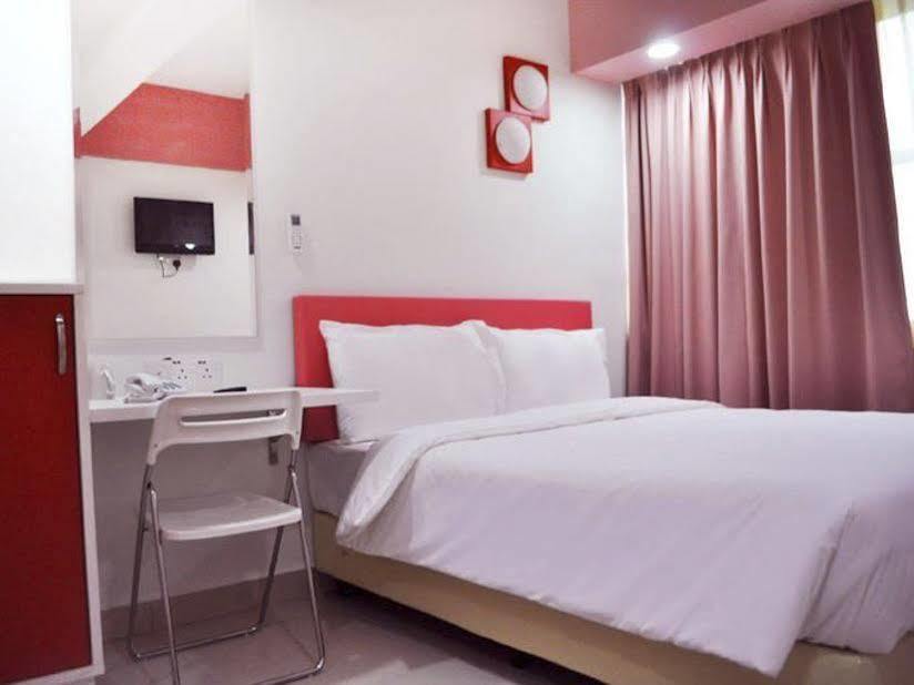 Yy318 Hotel Bukit Bintang Куала-Лумпур Экстерьер фото