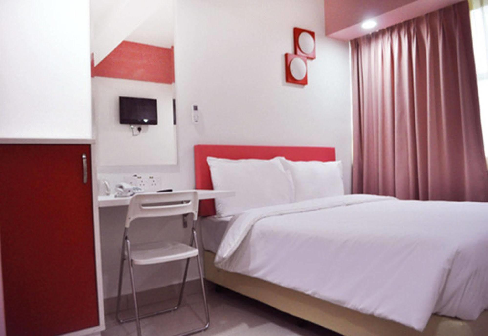 Yy318 Hotel Bukit Bintang Куала-Лумпур Экстерьер фото
